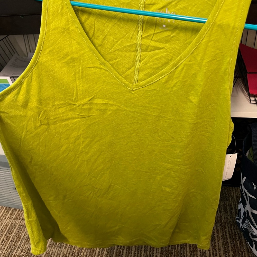 NWT New York & Company tank top. Lime Green, size large